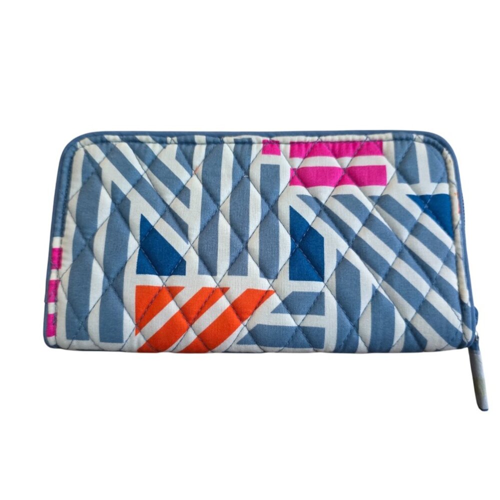 NEW Vera Bradley RFID Zip Around Wallet ~ Geo Medallions ~ 21206-H38 - Picture 2 of 4